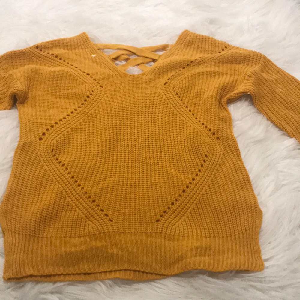 Cute and comfy Mustard Yellow sweater